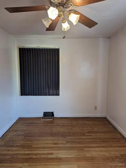 1821 Colmar, Cincinnati, OH 45237 photo 6