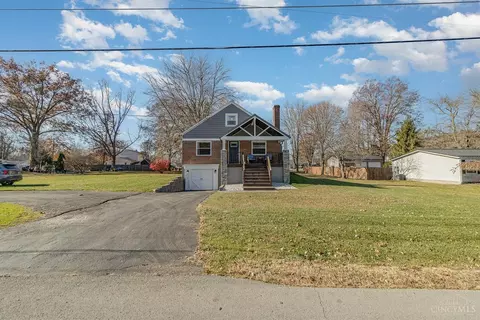 104 Castle, Mount Orab, OH 45154