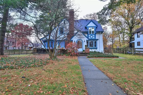 6348 Hamilton Ave, Cincinnati, OH 45224