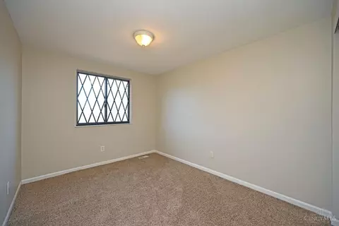 488 Halifax Cir, Cincinnati, OH 45244 photo 26