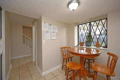 488 Halifax Cir, Cincinnati, OH 45244 photo 12