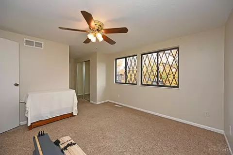 488 Halifax Cir, Cincinnati, OH 45244 photo 20