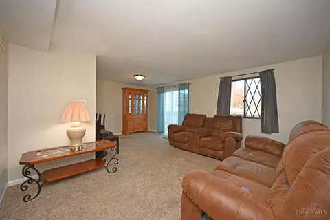 488 Halifax Cir, Cincinnati, OH 45244 photo 13