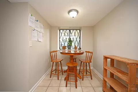 488 Halifax Cir, Cincinnati, OH 45244 photo 11