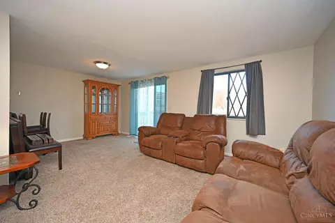 488 Halifax Cir, Cincinnati, OH 45244 photo 14