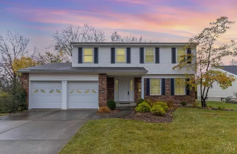 821 Clearfield, Cincinnati, OH 45240