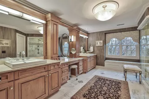 5000 Taft, Cincinnati, OH 45243 photo 32