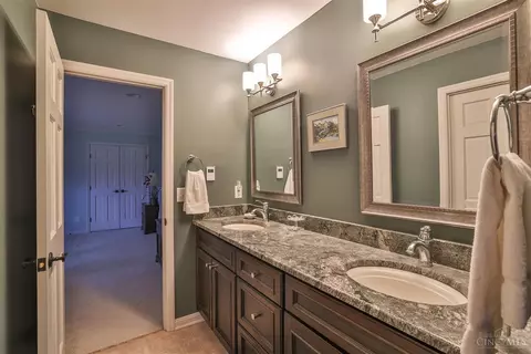 5000 Taft, Cincinnati, OH 45243 photo 50