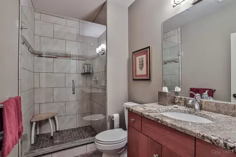 5000 Taft, Cincinnati, OH 45243 photo 49