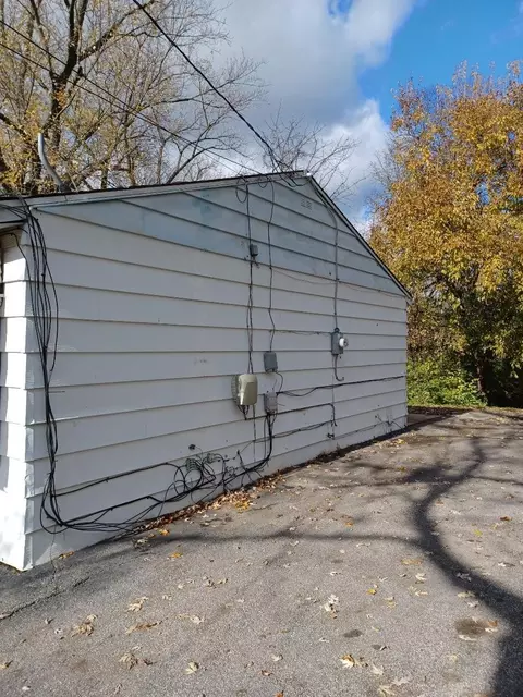 10039 Regency, Cincinnati, OH 45251 photo 4