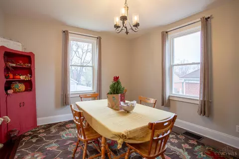 710 Overlook Ave, Cincinnati, OH 45238 photo 12