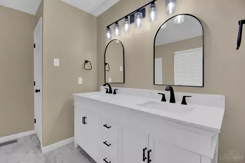 4780 Pewter Rd, Cincinnati, OH 45244 photo 19