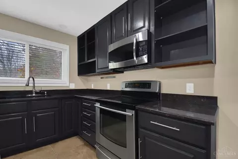 4780 Pewter Rd, Cincinnati, OH 45244 photo 12