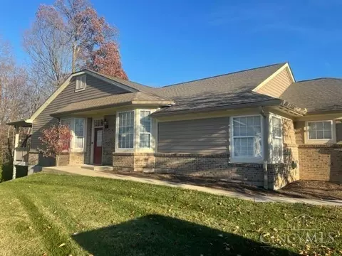 5942 Castlewood, Milford, OH 45150