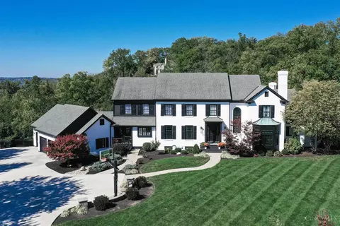 7318 Waterpoint, Cincinnati, OH 45255