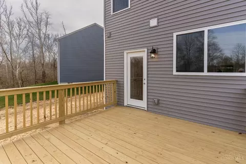 Exterior - 970 Crestpoint, Cincinnati, OH 45245 photo 4 of 4