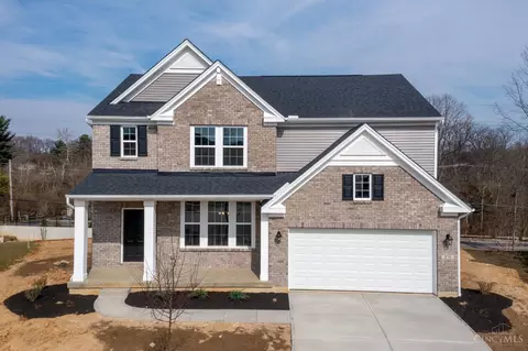970 Crestpoint, Cincinnati, OH 45245
