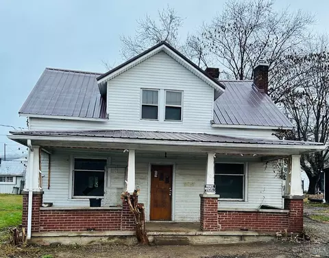 603 7th, Manchester, OH 45144