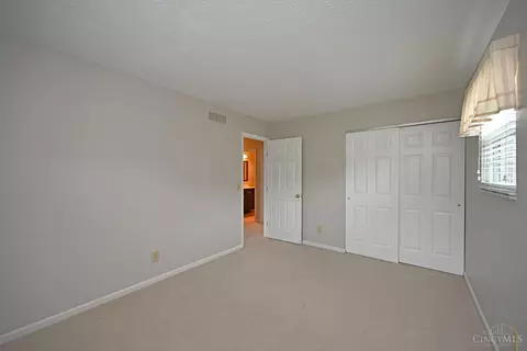 1814 Lockbourne Dr, Cincinnati, OH 45240 photo 31
