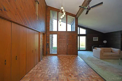 7415 Ayers Rd, Cincinnati, OH 45255 photo 4
