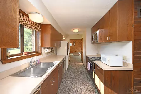 7415 Ayers Rd, Cincinnati, OH 45255 photo 22