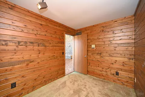 7415 Ayers Rd, Cincinnati, OH 45255 photo 8