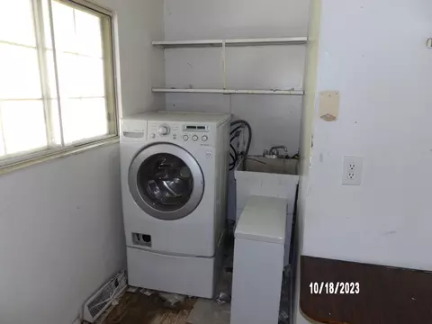 7815 Lincoln, Cincinnati, OH 45231 photo 6