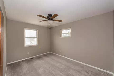 11777 Hamlet Rd, Forest Park, OH 45240 photo 13