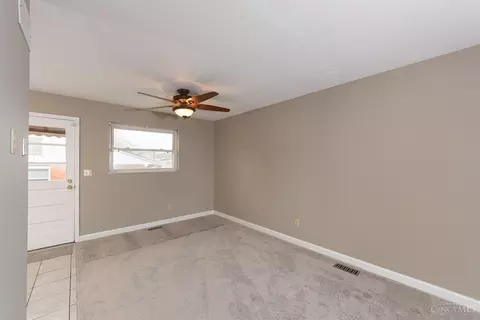 11777 Hamlet Rd, Forest Park, OH 45240 photo 6