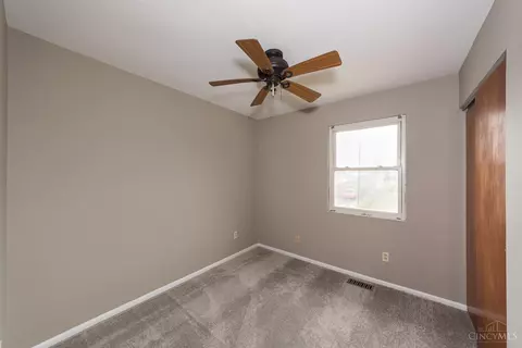 11777 Hamlet Rd, Forest Park, OH 45240 photo 14