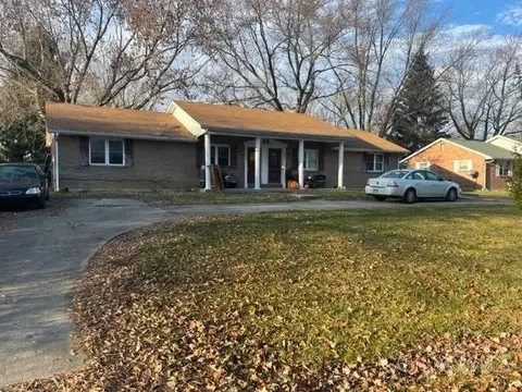 7640 Rosewood, Blanchester, OH 45107