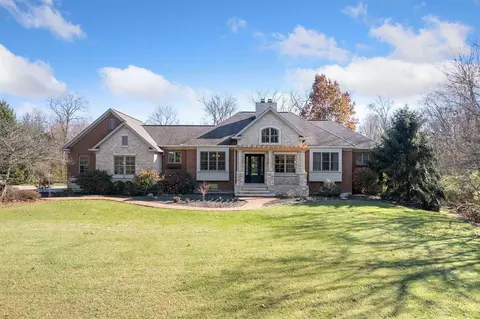 4886 Klatte Rd, Newtown, OH 45244