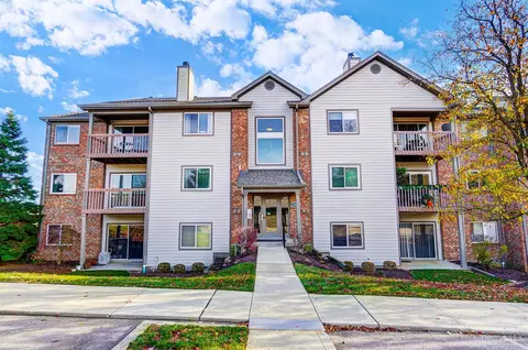8892 Eagleview #9, West Chester, OH 45069