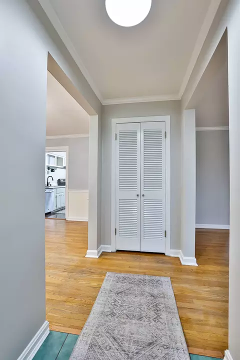 28 Fleming, Cincinnati, OH 45215 photo 5