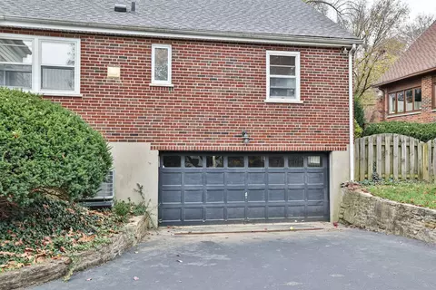 28 Fleming, Cincinnati, OH 45215 photo 37