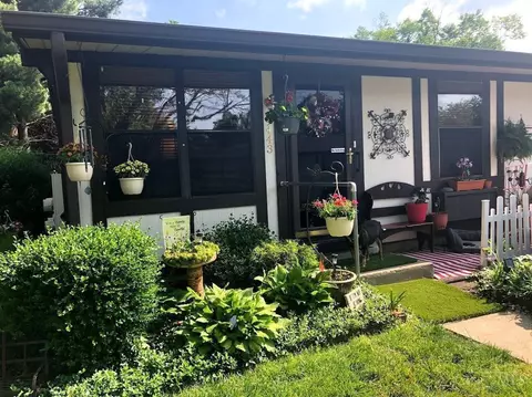 9443 Willowgate, Colerain Twp, OH 45251