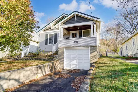 1420 East St, Reading, OH 45215