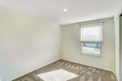 3141 Algus Ln, Cincinnati, OH 45248 photo 23