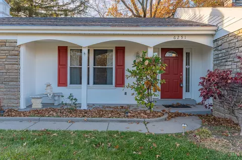 6251 Coachlite Way, Madeira, OH 45243