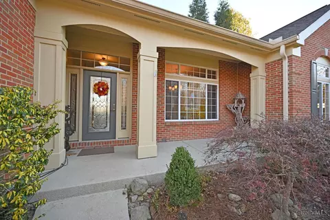 995 Legendary, Pierce Twp, OH 45245 photo 4