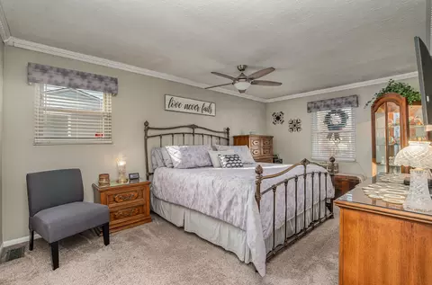923 Belsage, Cincinnati, OH 45231 photo 13