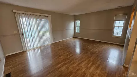 11966 Stillwind Dr, Cincinnati, OH 45249 photo 4
