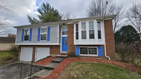 11966 Stillwind Dr, Cincinnati, OH 45249 photo 3