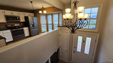 11966 Stillwind Dr, Cincinnati, OH 45249 photo 7