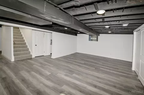 6645 Iris, Cincinnati, OH 45213 photo 27