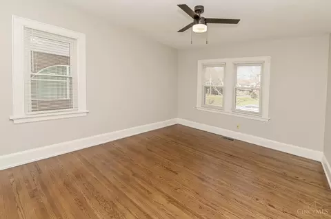 6645 Iris, Cincinnati, OH 45213 photo 17