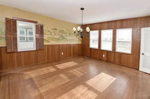 6645 Iris, Cincinnati, OH 45213 photo 7