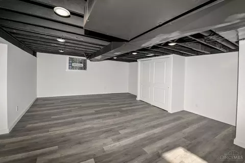 6645 Iris, Cincinnati, OH 45213 photo 26
