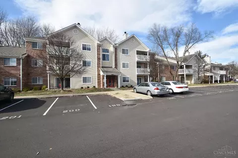 820 Carrington #207, Loveland, OH 45140