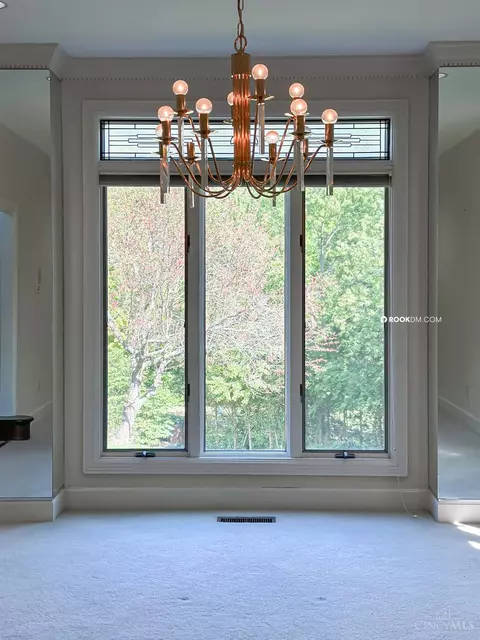 8449 Heritage, Cincinnati, OH 45249 photo 12